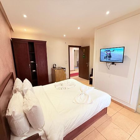 King Khafren View Inn Kafrat al Jabal Exterior photo