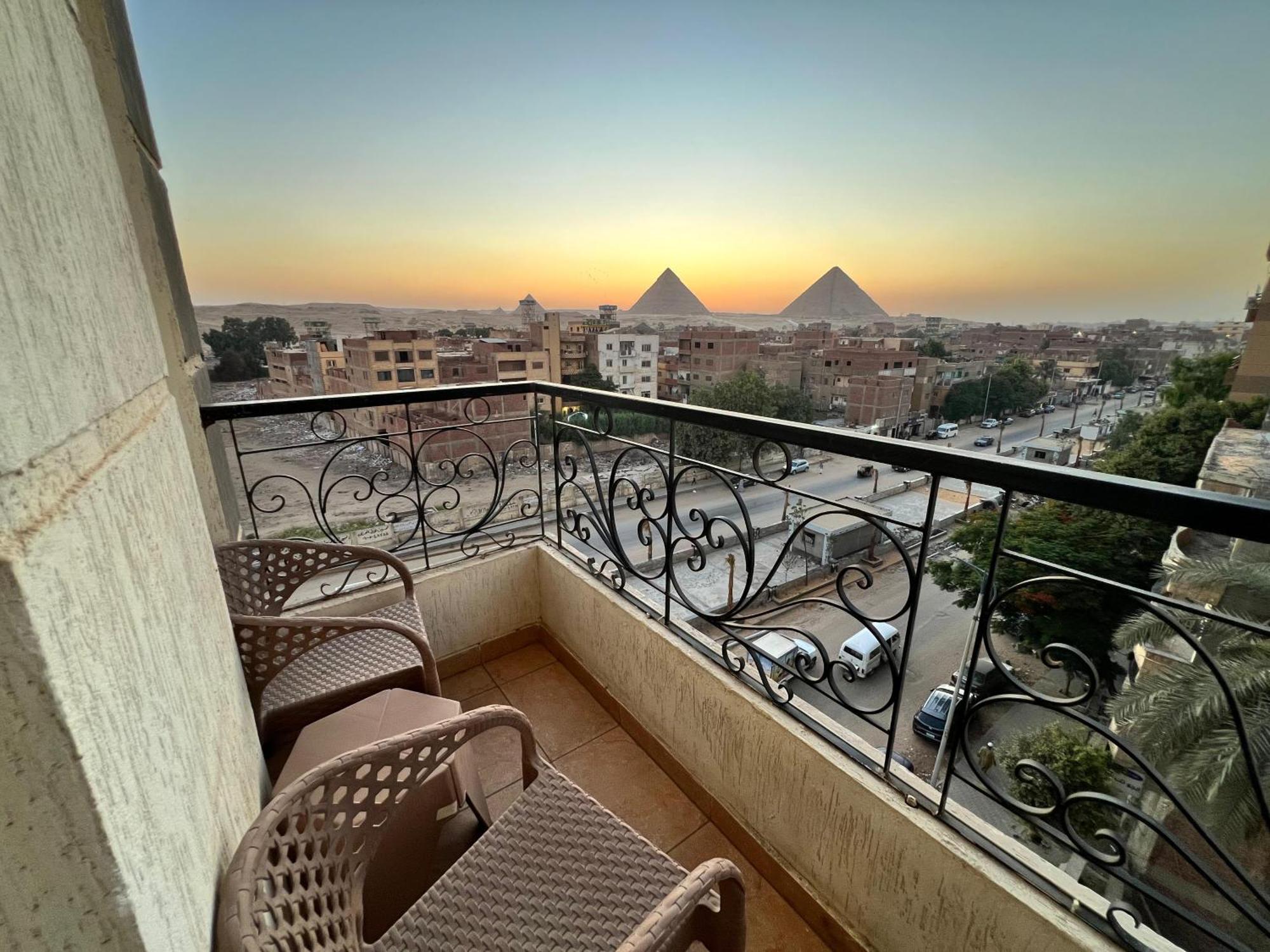 King Khafren View Inn Kafrat al Jabal Exterior photo