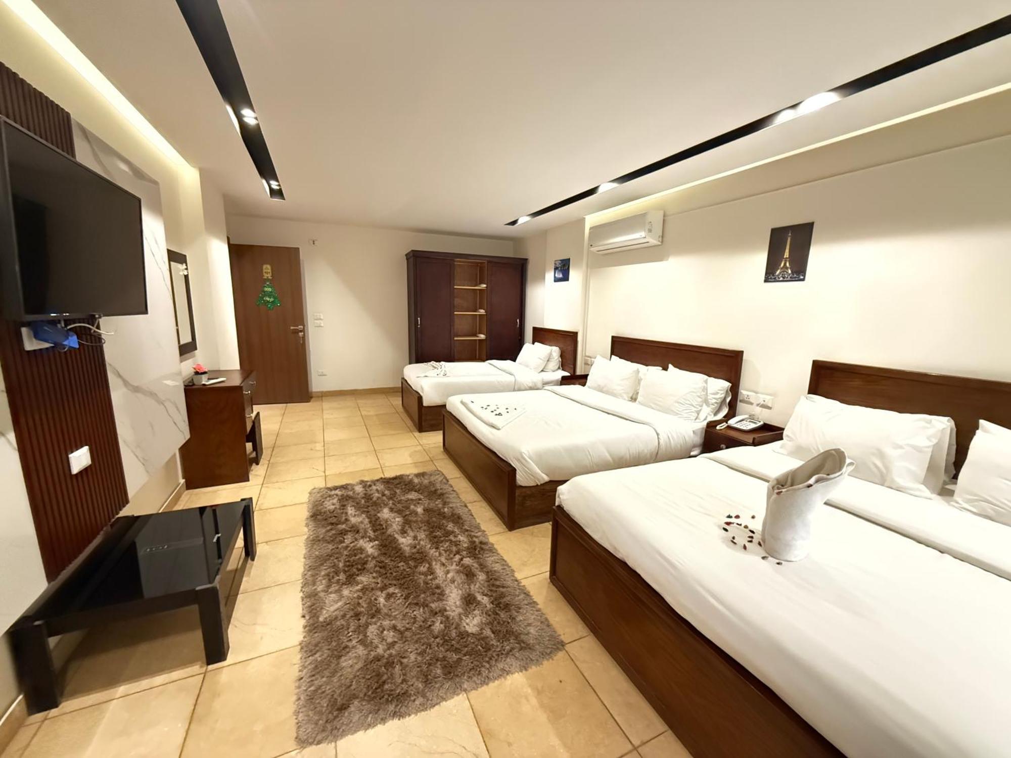King Khafren View Inn Kafrat al Jabal Exterior photo